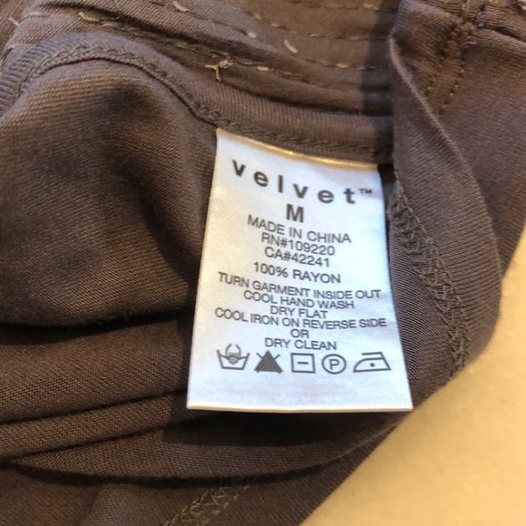 NWOT Velvet charcoal sequin front rayon tee. M - Picture 7 of 7
